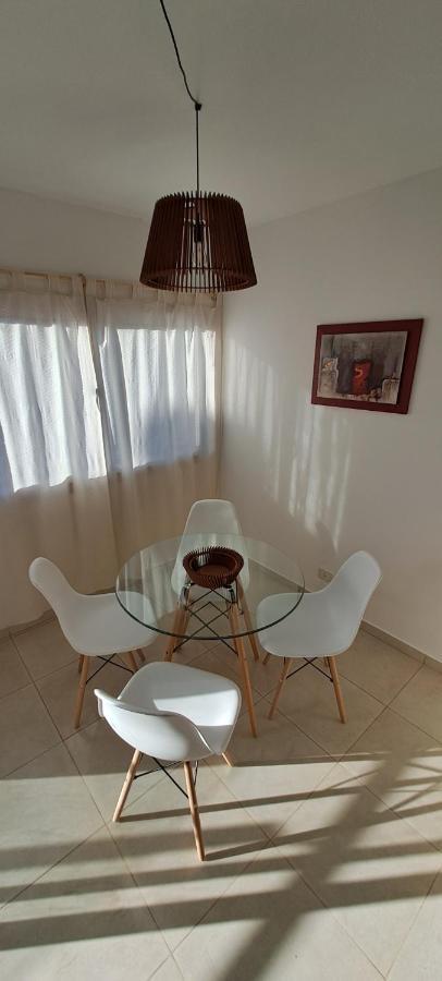 Departamento Temporario - Barrio San Isidro 维拉阿连德 外观 照片