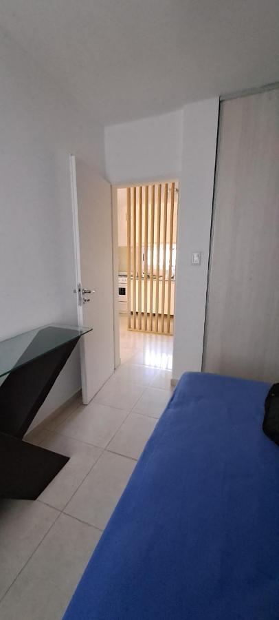 Departamento Temporario - Barrio San Isidro 维拉阿连德 外观 照片