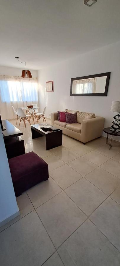 Departamento Temporario - Barrio San Isidro 维拉阿连德 外观 照片