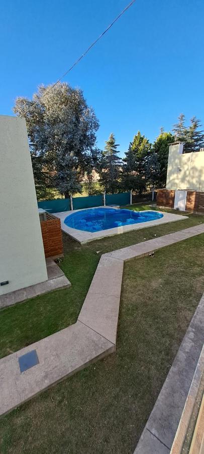 Departamento Temporario - Barrio San Isidro 维拉阿连德 外观 照片